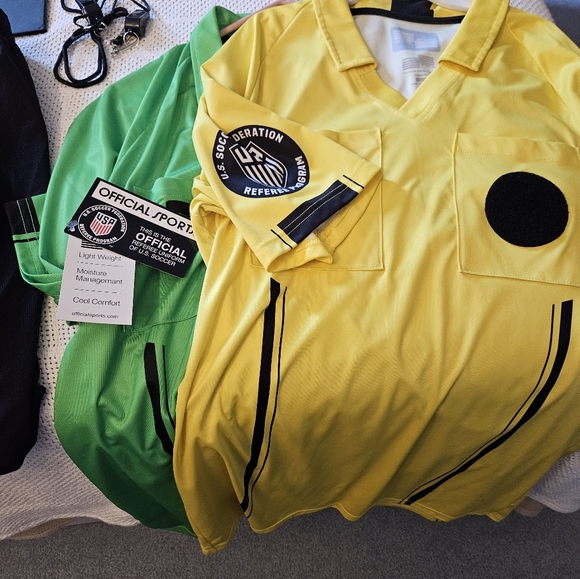 Yellow and Green Referee Kit US Soccer Federation - Picture 1 of 4